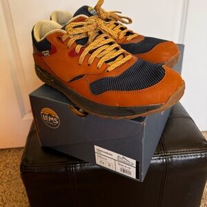 Lem’s Trailhead 11.5 Sequoia - hardly any wear at all.